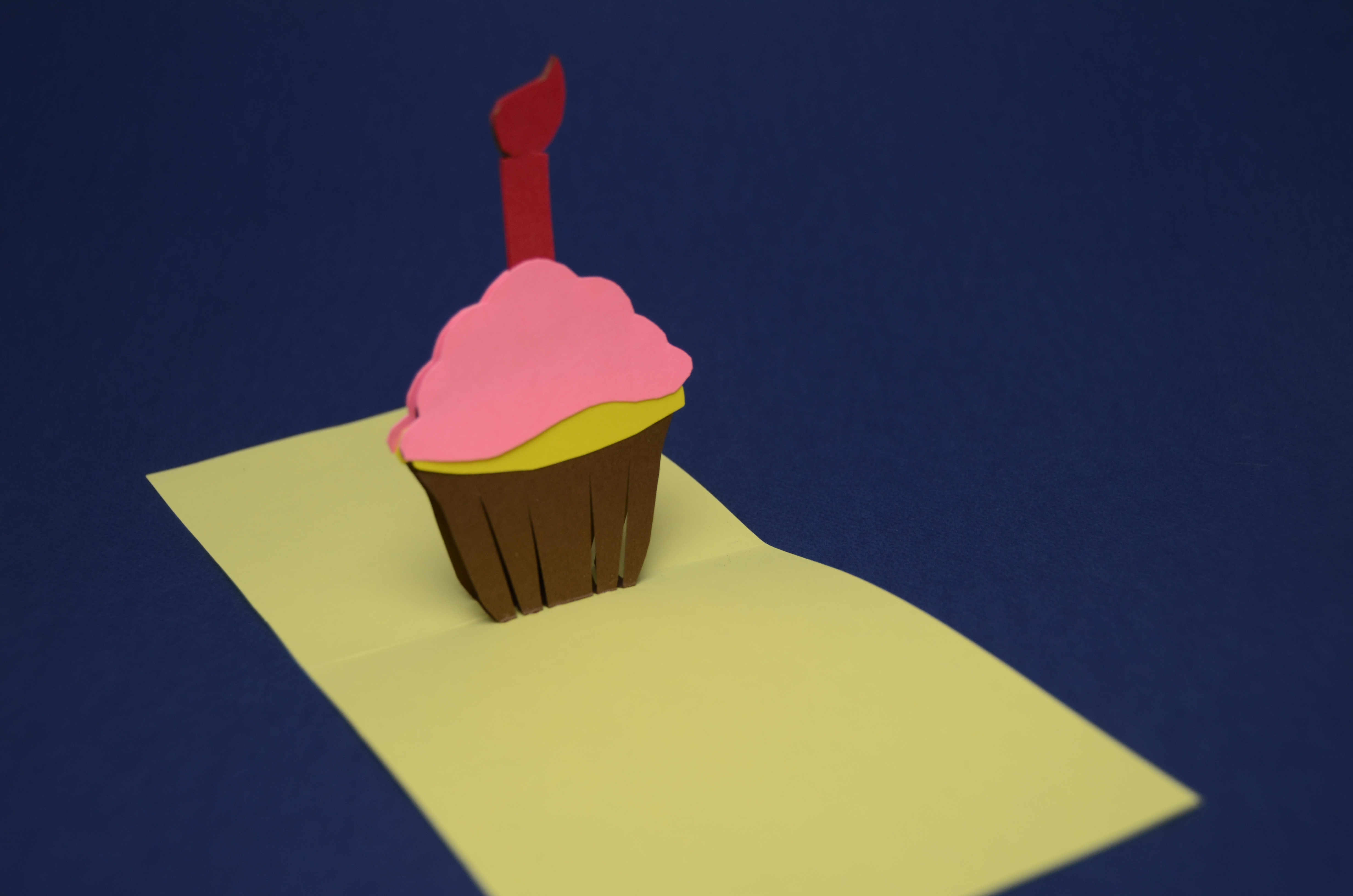 birthday-pop-up-card-simple-cupcake-creative-pop-up-cards
