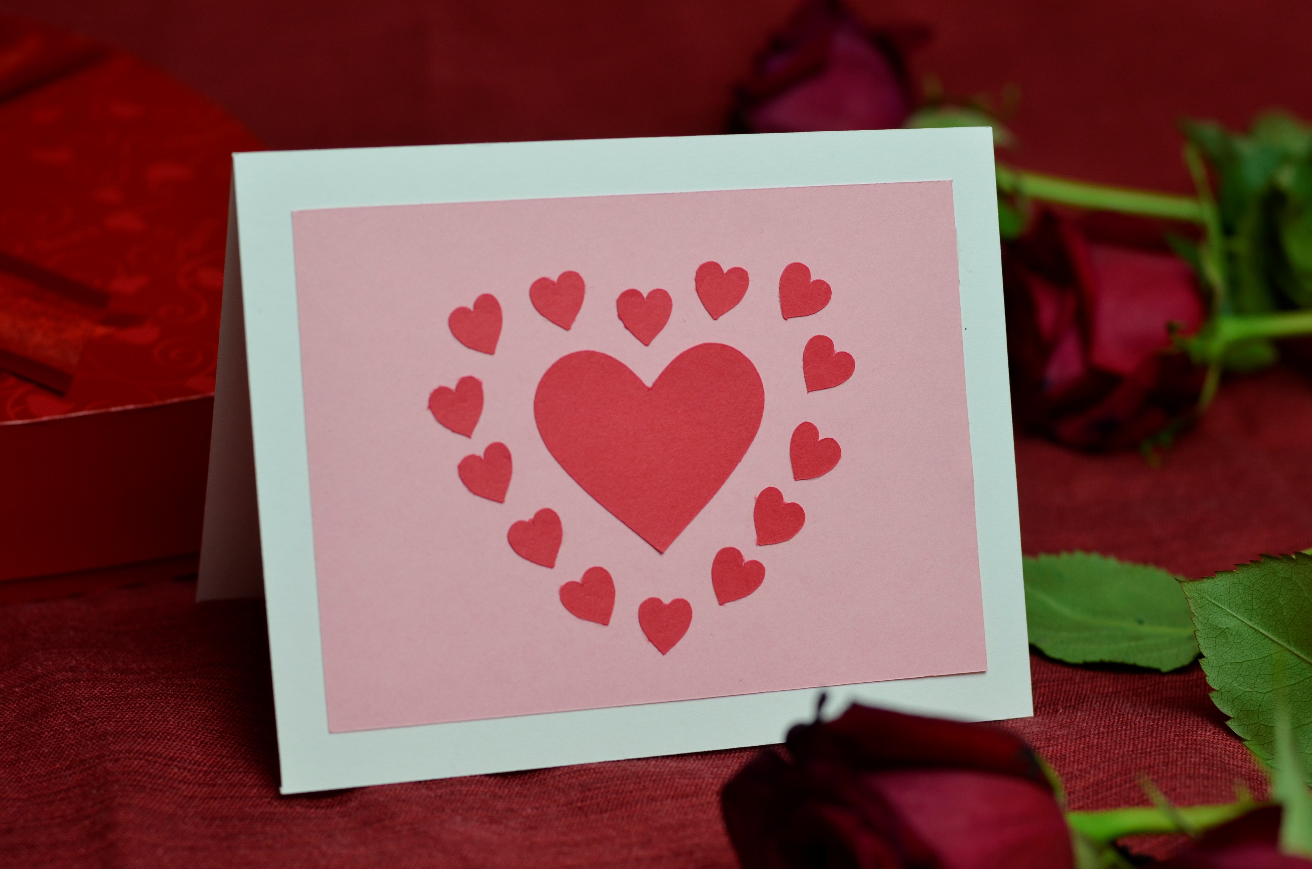 Ideas for Valentine's Day Cards With Cut Out Hearts